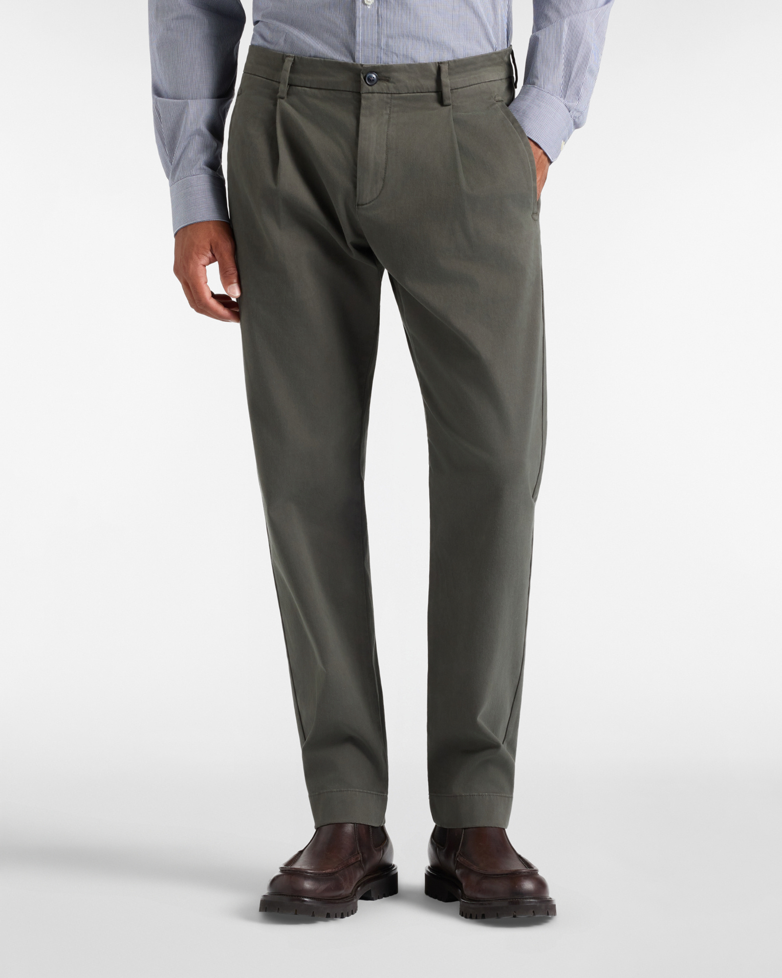 Men&rsquo;s D-Fit green stretch cotton chino pants