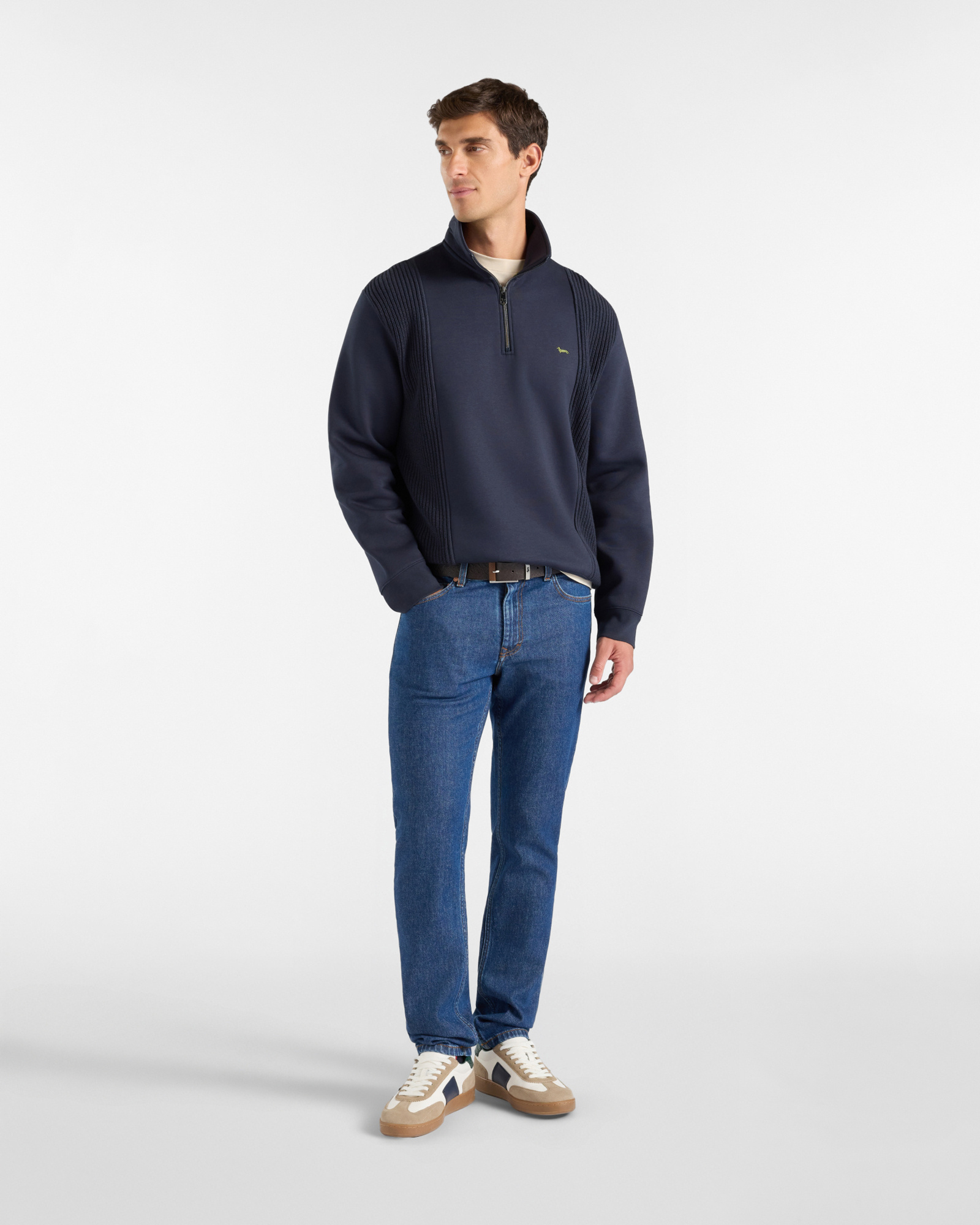 Men&rsquo;s Technical Fabric Half-Zip Sweatshirt with Knit Inserts, NAVY BLUE, large