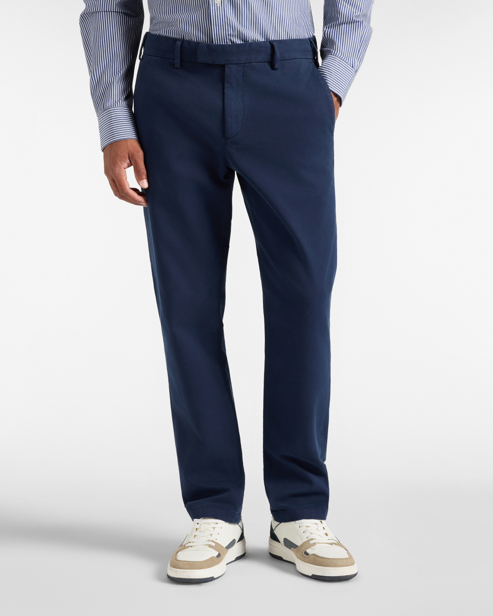 Men&rsquo;s dark blue stretch cotton jogger trousers