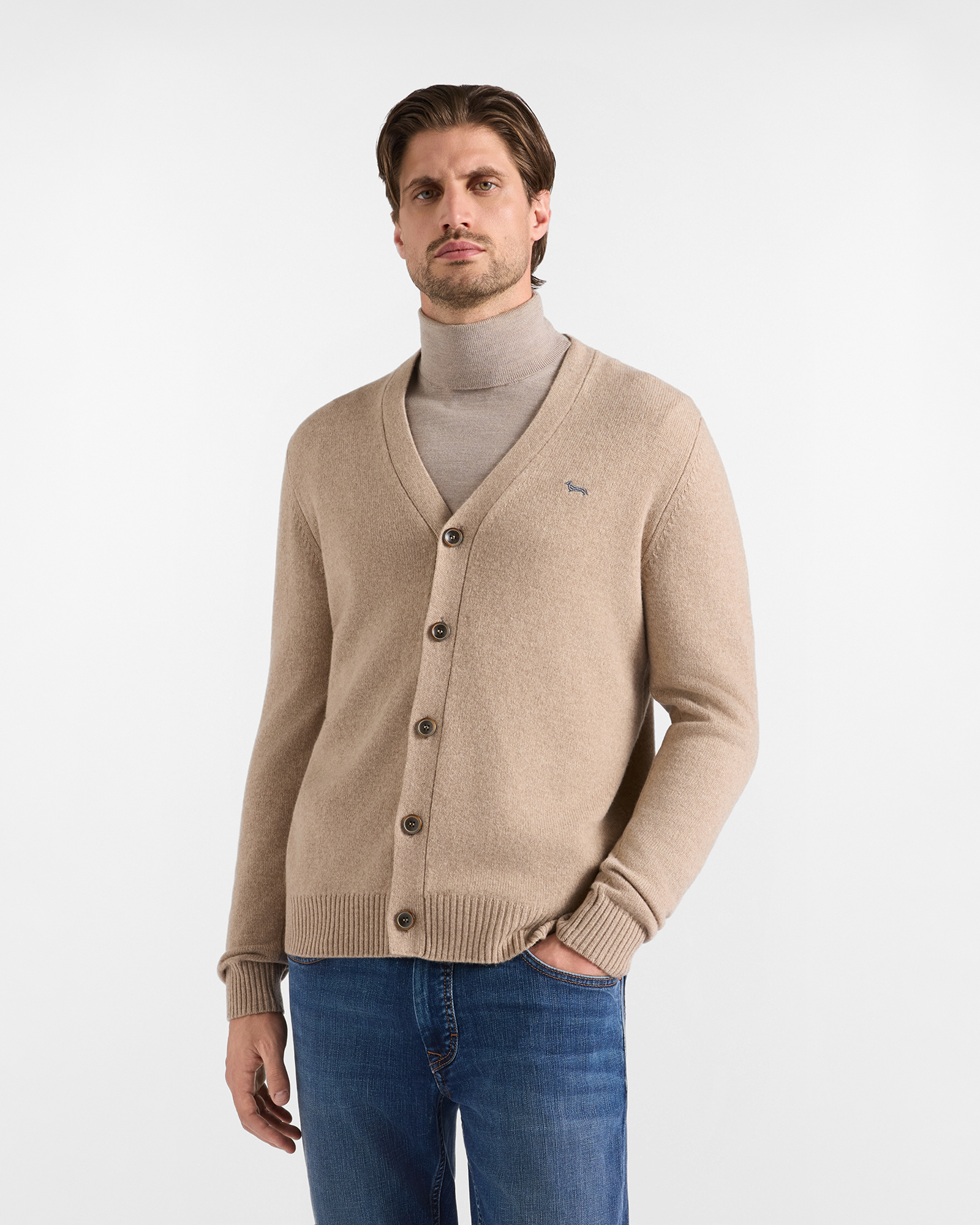 Men's Made in Italy V-neck cardigan in a beige wool and cashmere blend with regular fit