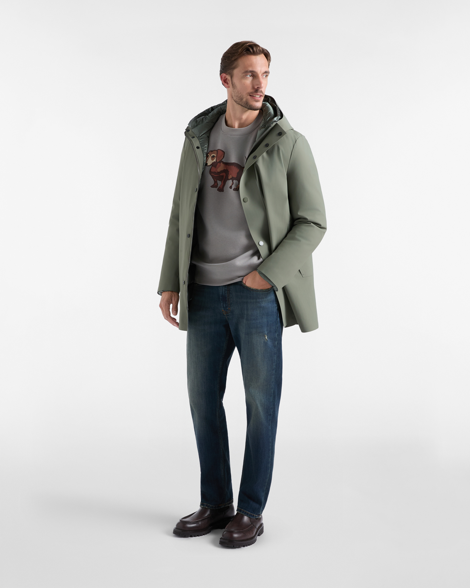 Men&rsquo;s brushed crew-neck sweatshirt with large dachshund print from the Blaine capsule collection, GRAY, large