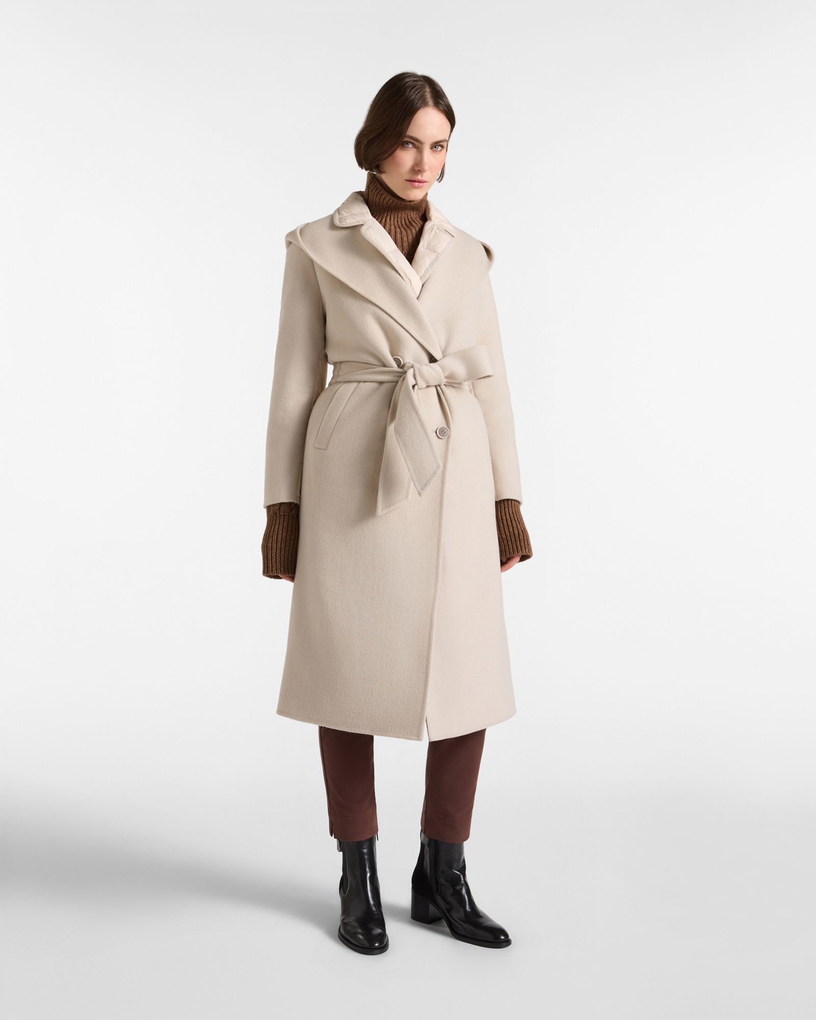 Capospalla Donna coat doppio petto con parti trapuntate in puro lana tortora