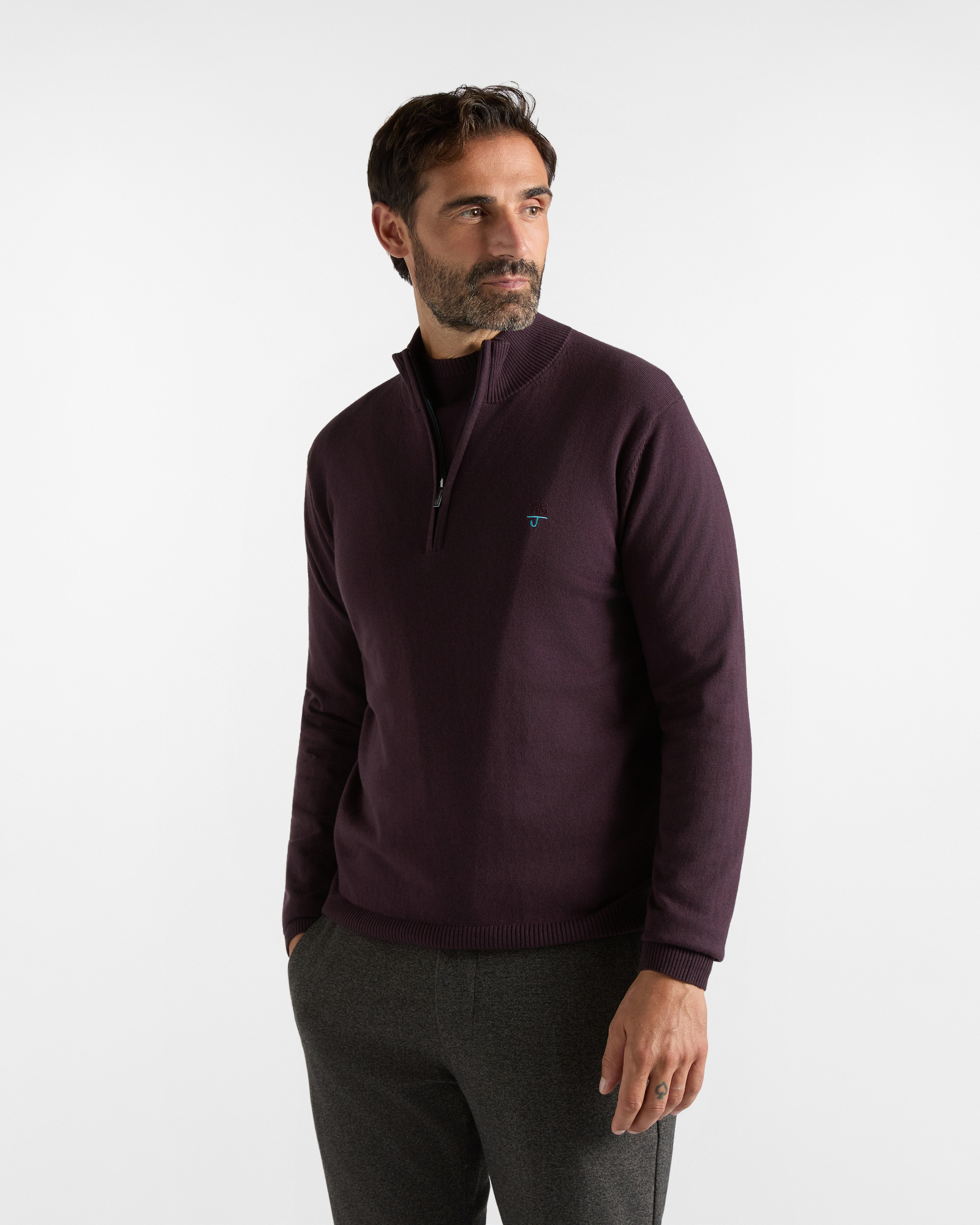 HBJ Men&rsquo;s Half-Zip Jumper in a Wool and Cashmere Blend &ndash; Plum
