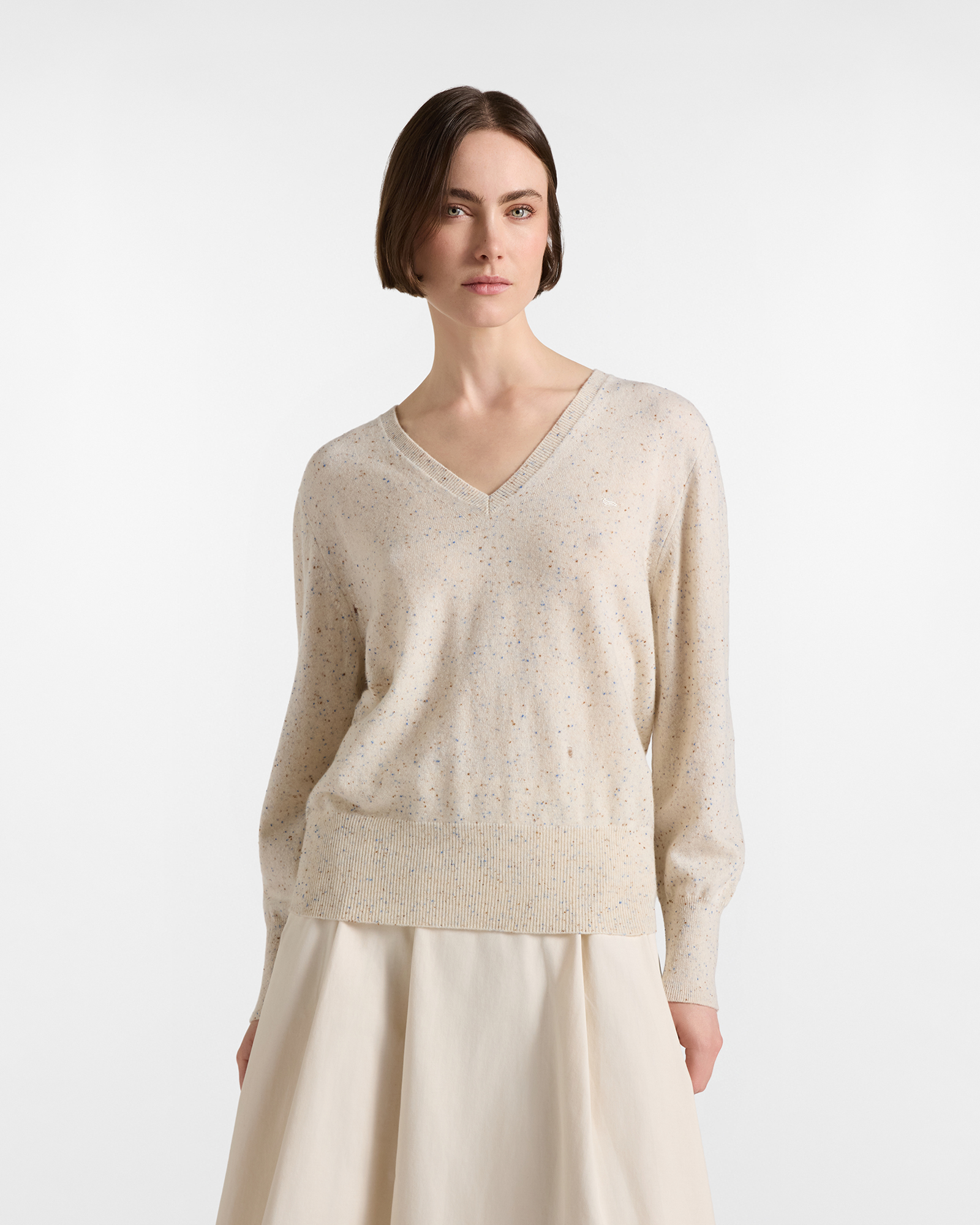 Maglia Donna con scollo a V in 100% puro cashmere beige Made in Italy