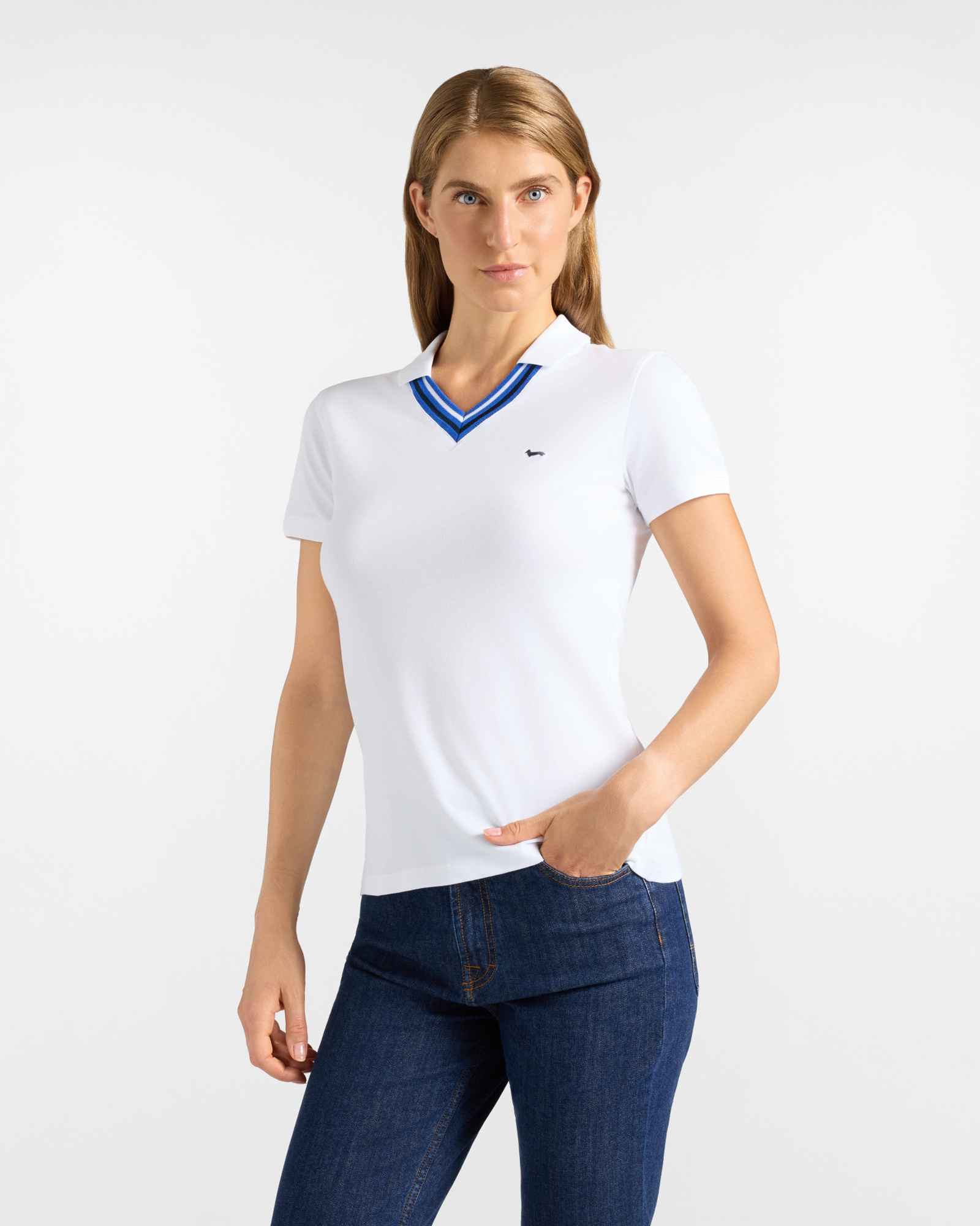 Women's essential short-sleeve white stretch cotton