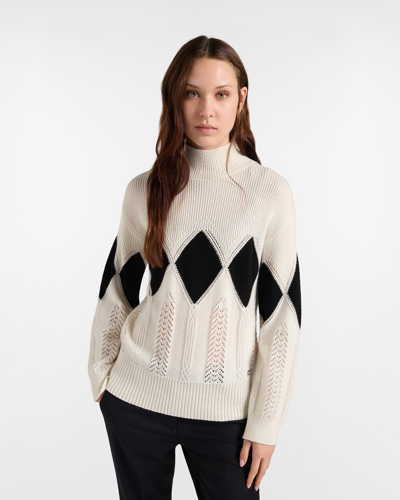 Maglia Donna con collo lupetto in misto lana bianca Made in Italy