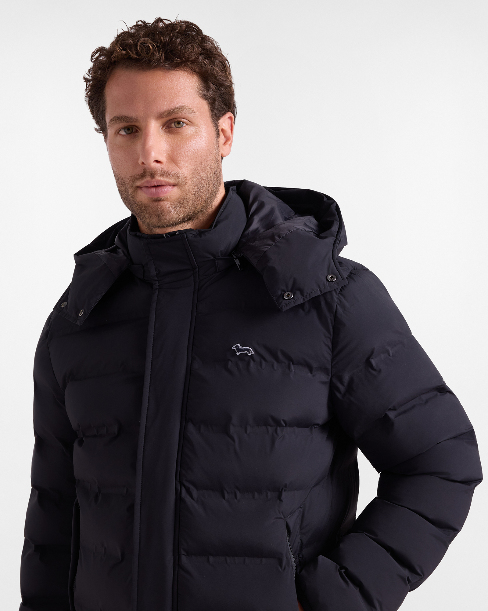 Men&rsquo;s long quilted jacket with detachable hood in technical nylon, BLACK, large
