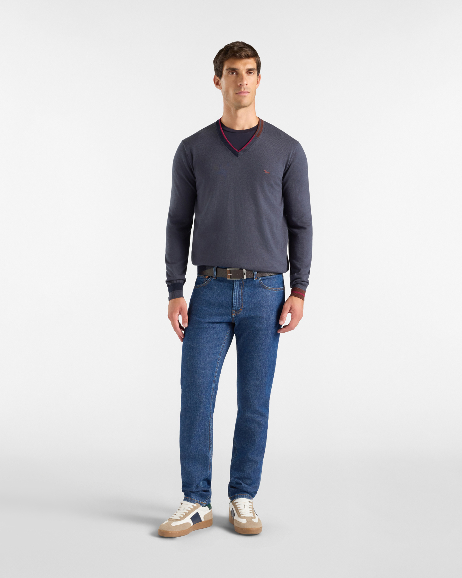 Men's regular fit V-neck sweater in a wool and cotton blend, GRAY, large